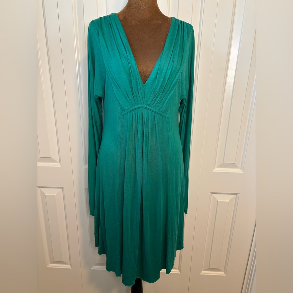 Seven Times Seven Chic Kelly Green Long Sleeve Dress NWT Size Medium